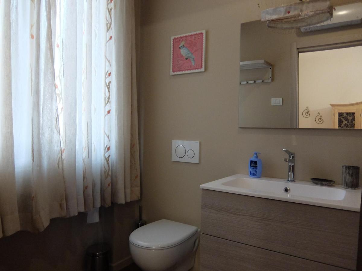 Villa Gaia Sale Marasino Exteriör bild