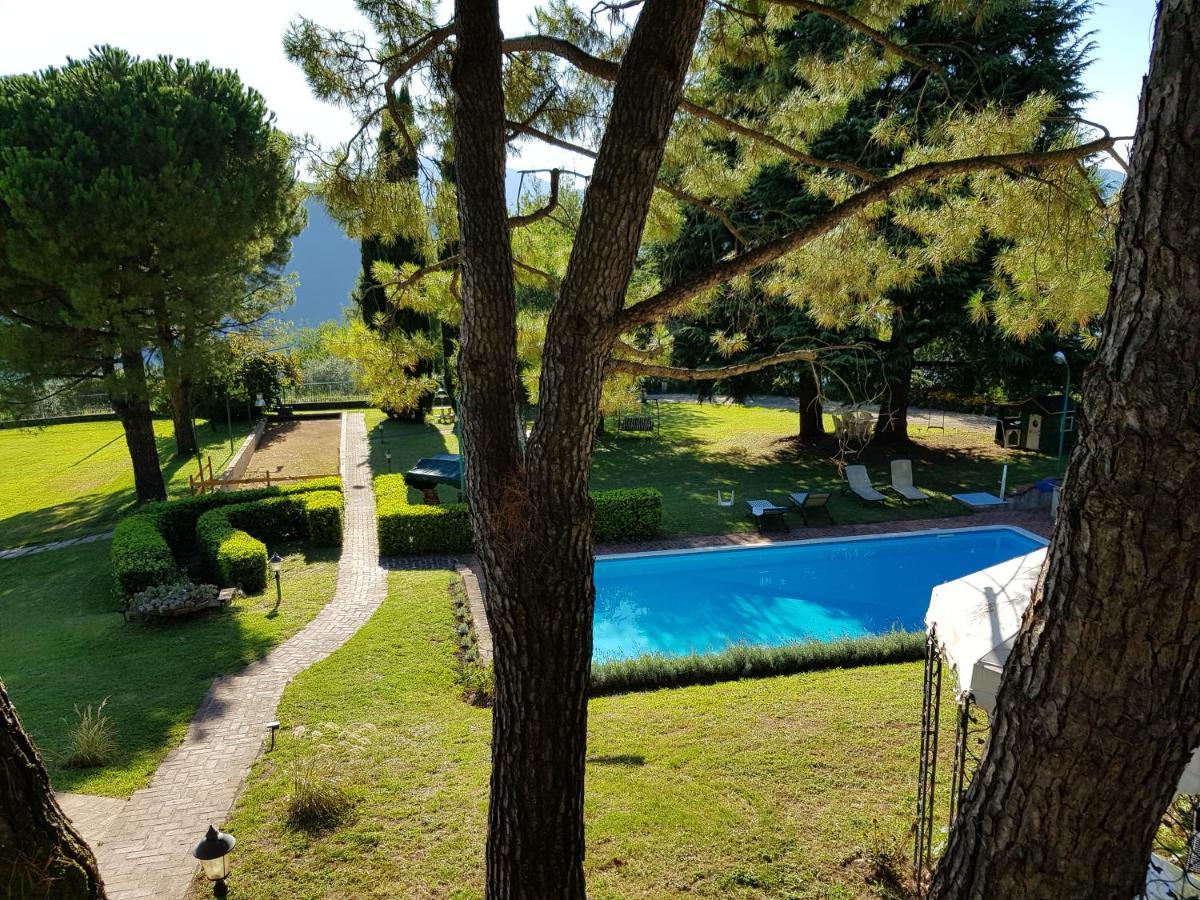 Villa Gaia Sale Marasino Exteriör bild